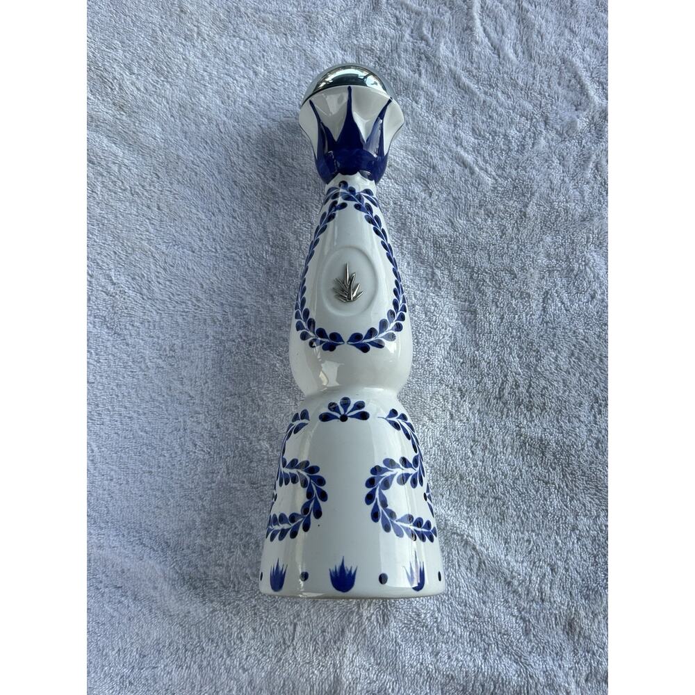 Clase Azul Reposado Ceramic Hand Painted Tequila Bottle & Stopper EMPTY 750ml